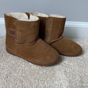 UGG Chestnut Keelan Boot Suede Shearling Lining Toddler - size 9T